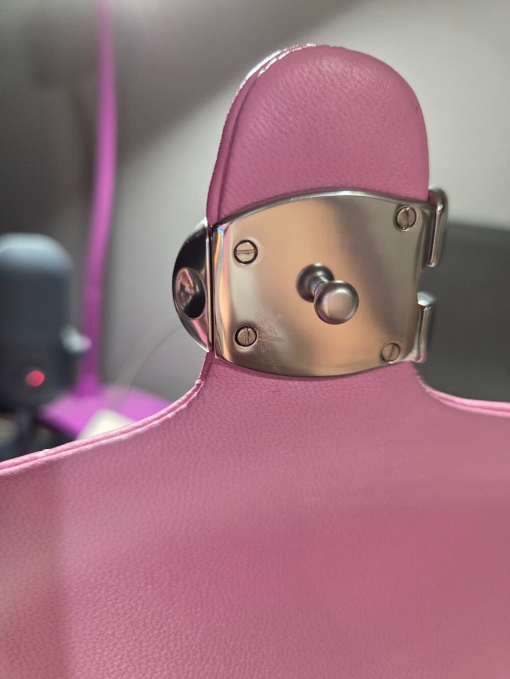 Coach Tabby 20 Fuschia Pink with Silver Hardware - Picture 5 of 11